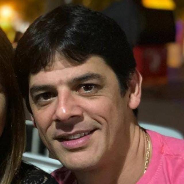 Dr. Franquenan Frenhan